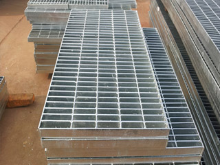 鍍鋅踏步板 鍍鋅踏步板